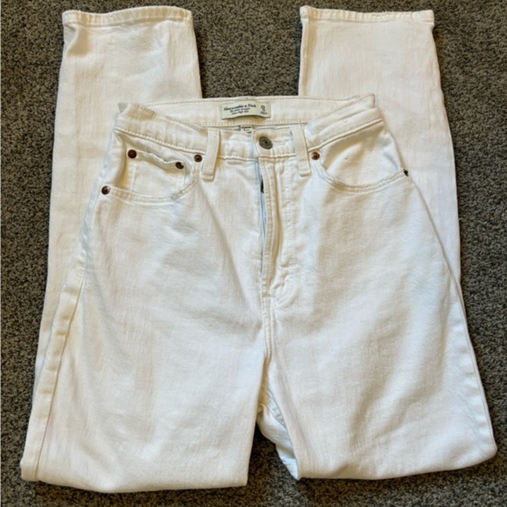 Abercrombie Curve Love Ankle Straight Jean